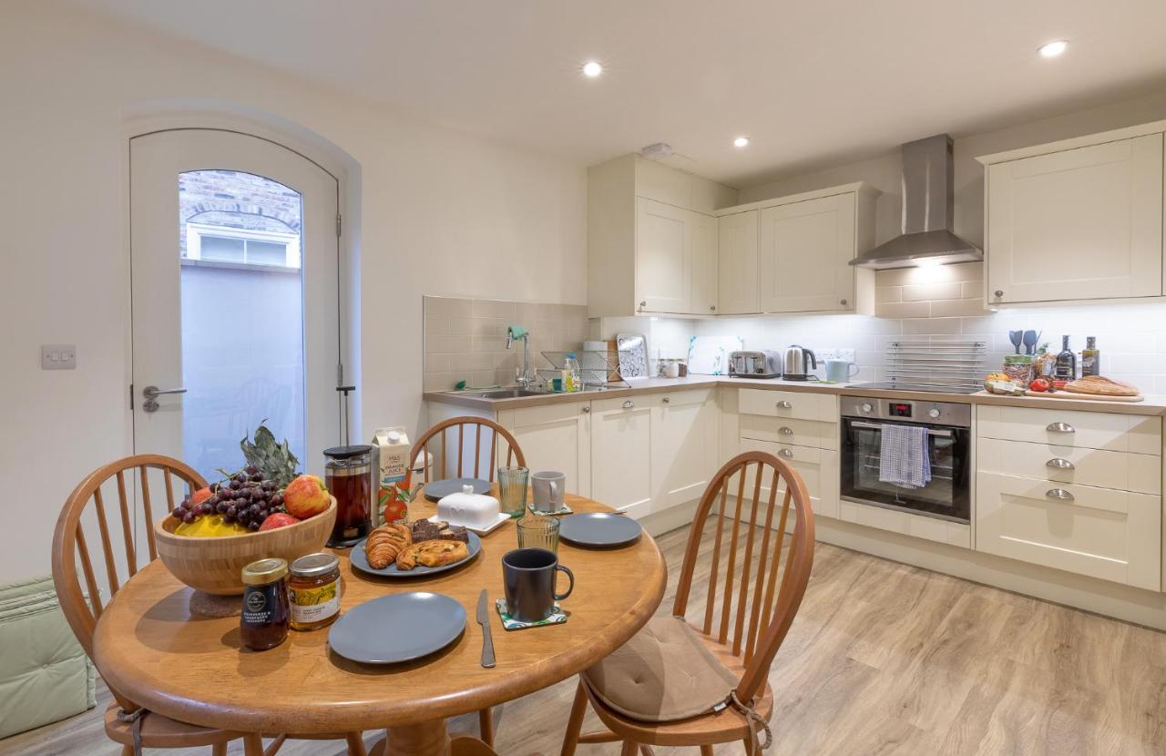 Trinity Cottage, * York